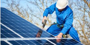 Installation Maintenance Panneaux Solaires Photovoltaïques à Saint-Urcize